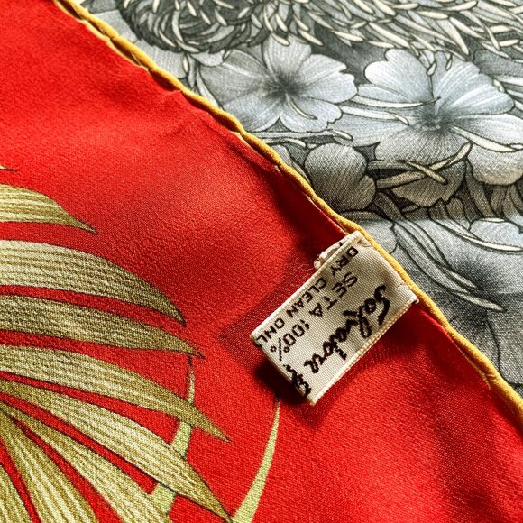 Vintage Salvatore Ferragamo Silk Scarf – Jungle Cubs & Tropical Foliage - Picture 13 of 15